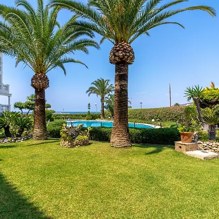 Stella Maris Beachfront 2j By Casasol Apartman