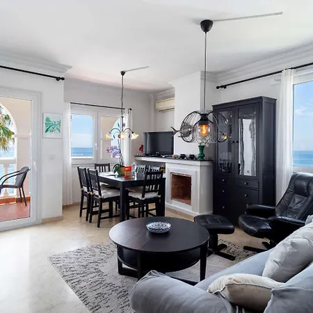 Stella Maris Beachfront 2j By Casasol Апартаменты *