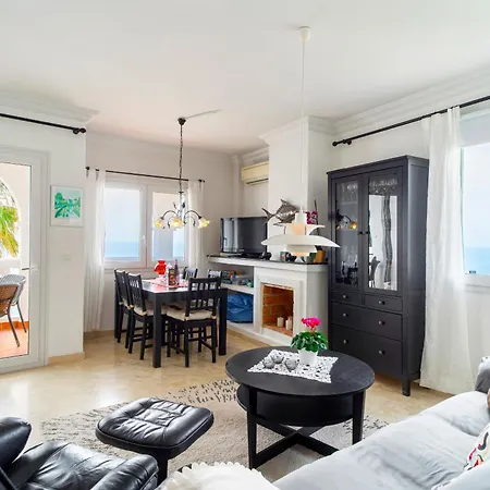 Stella Maris Beachfront 2j By Casasol 아파트